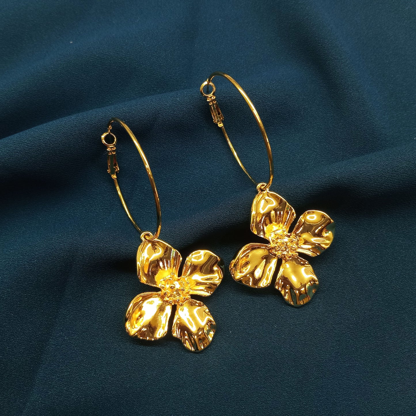 Beautiful hanging flower hoops