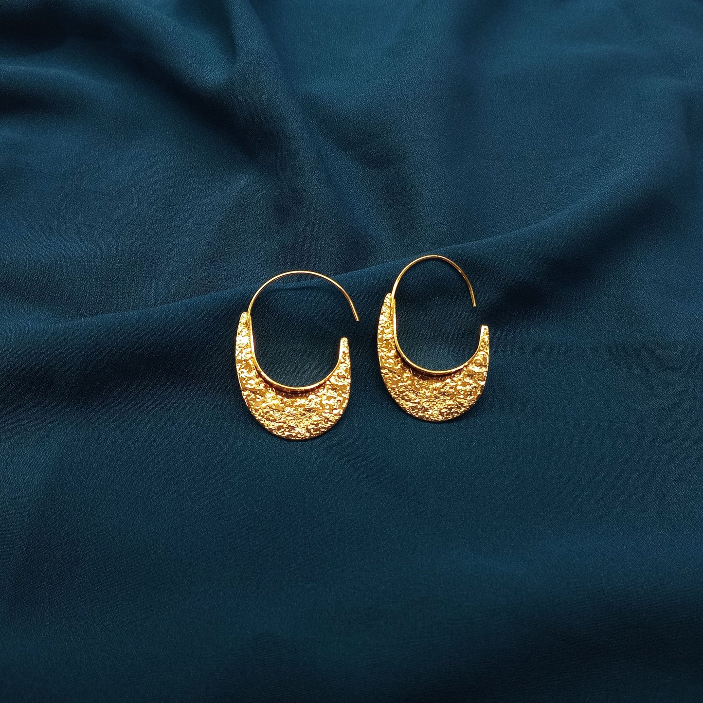 Gold platted long hoop earring