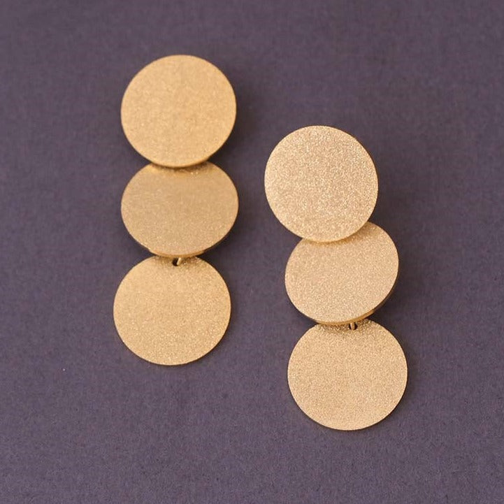 Three small circle golden dangle earring