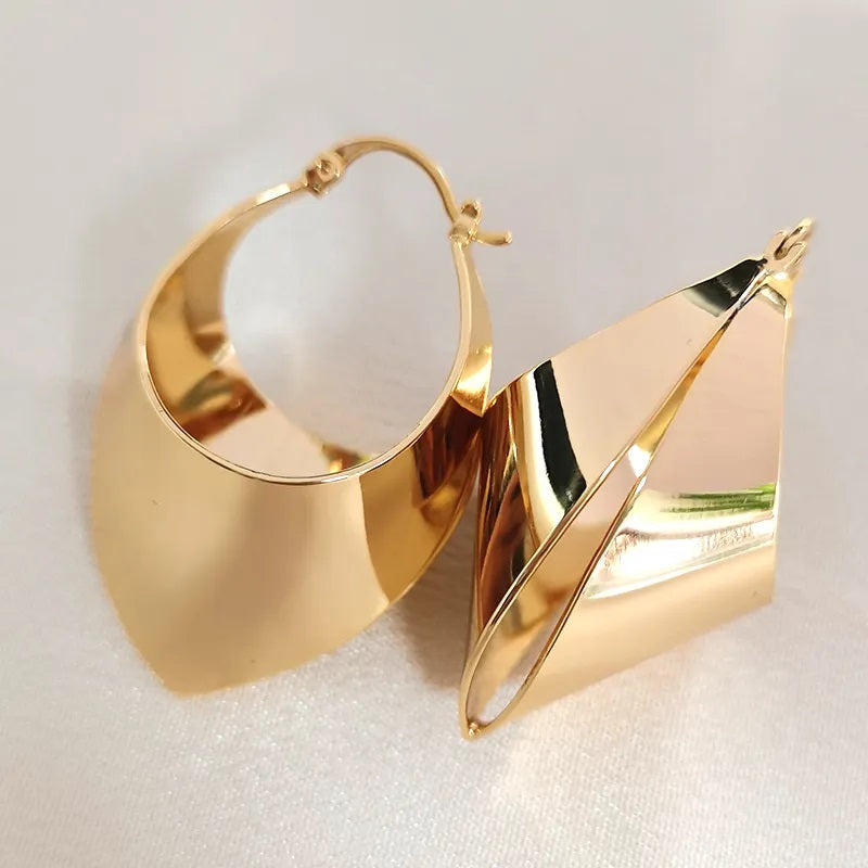 Bag design gold plated hoop earring
