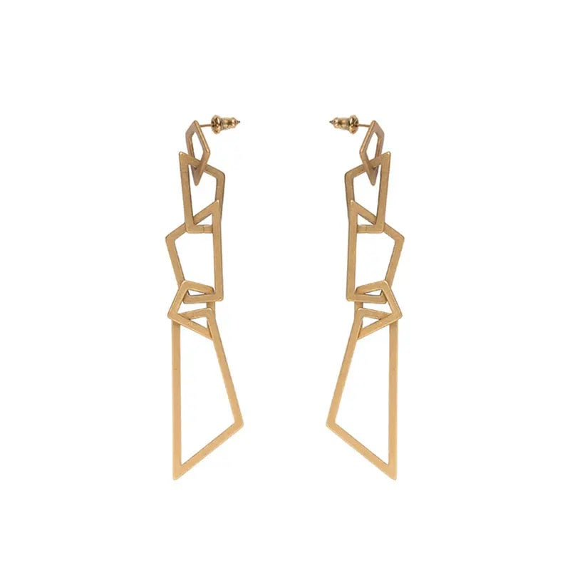 Long hanging chain earring