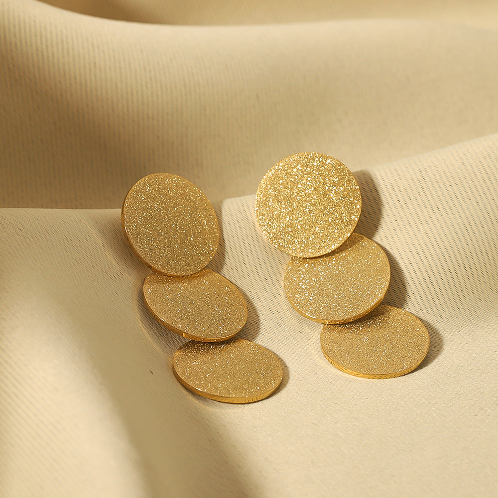 Three small circle golden dangle earring