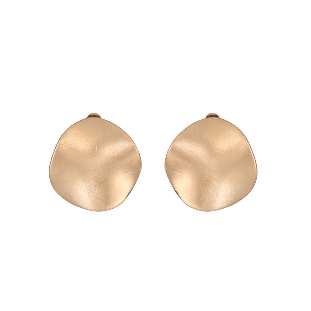 Curved shape gold tone earring