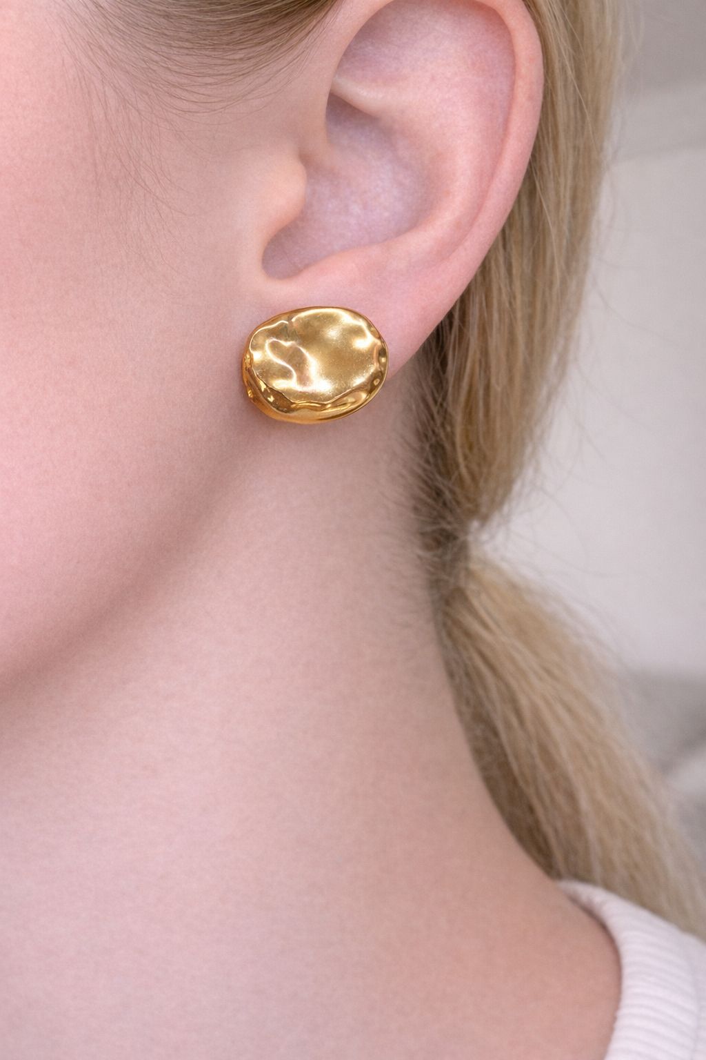 Aurora Melt Two-Tone Studs