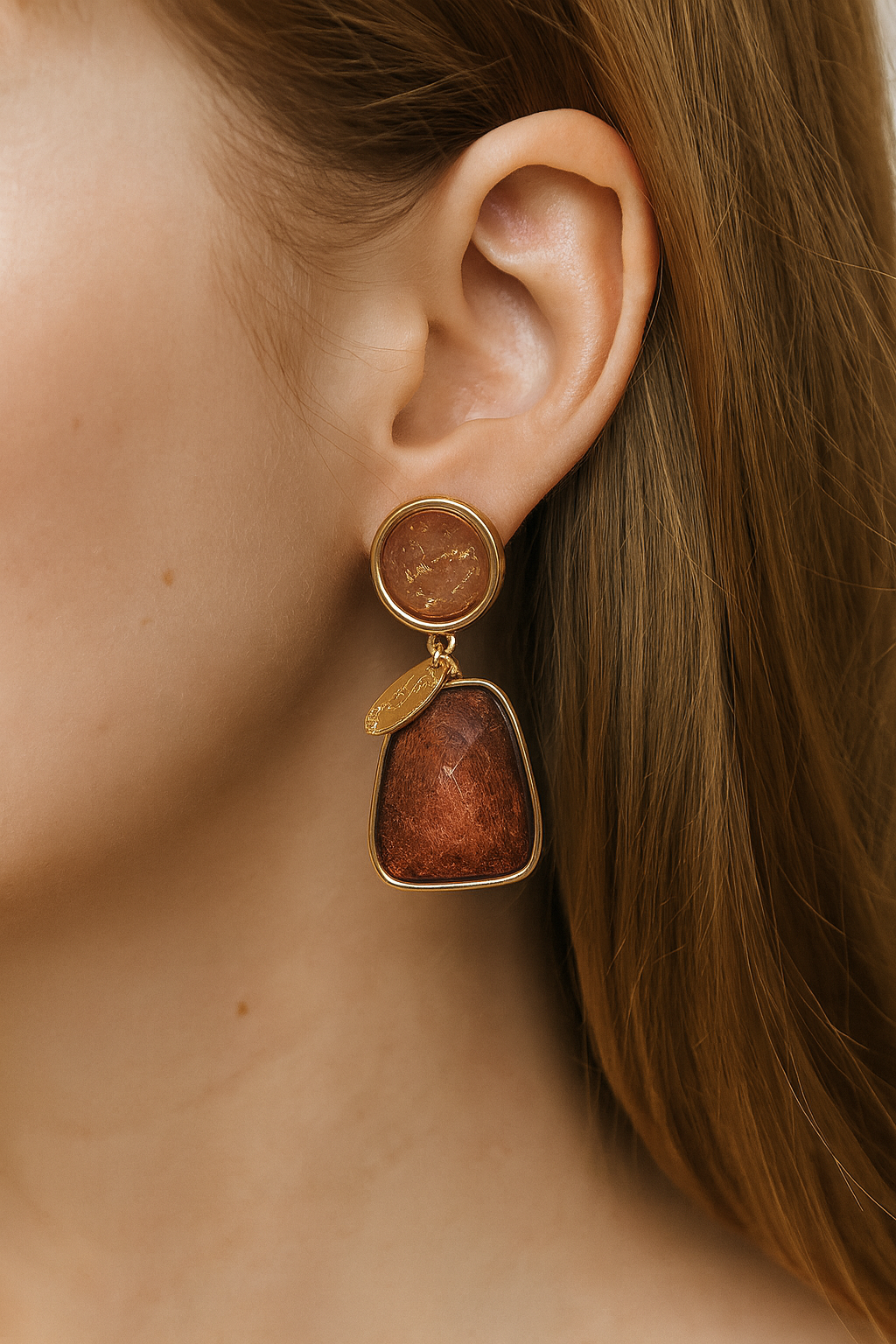 Fantastic style brown resin golden stud earring