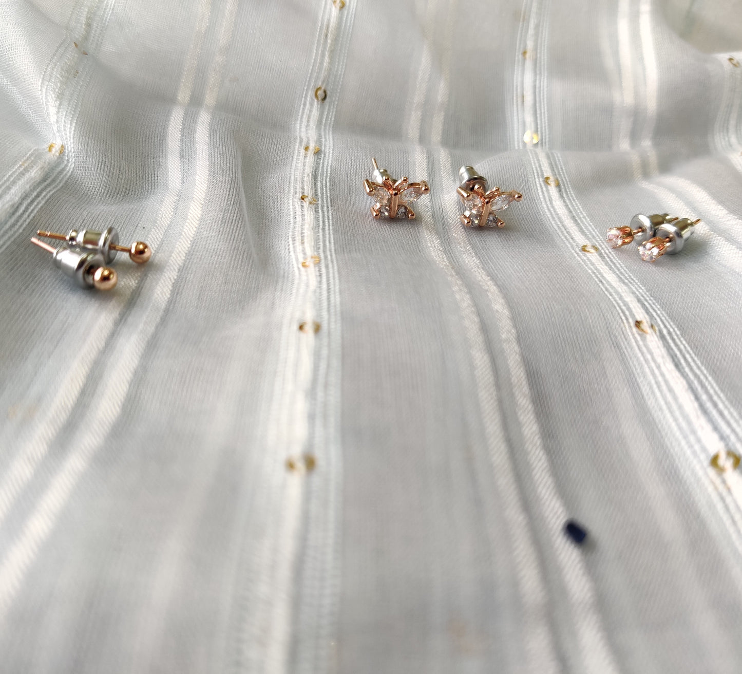 Star Desing stud earring