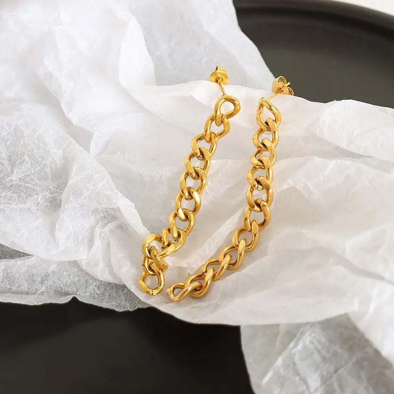 Gold chain design earring