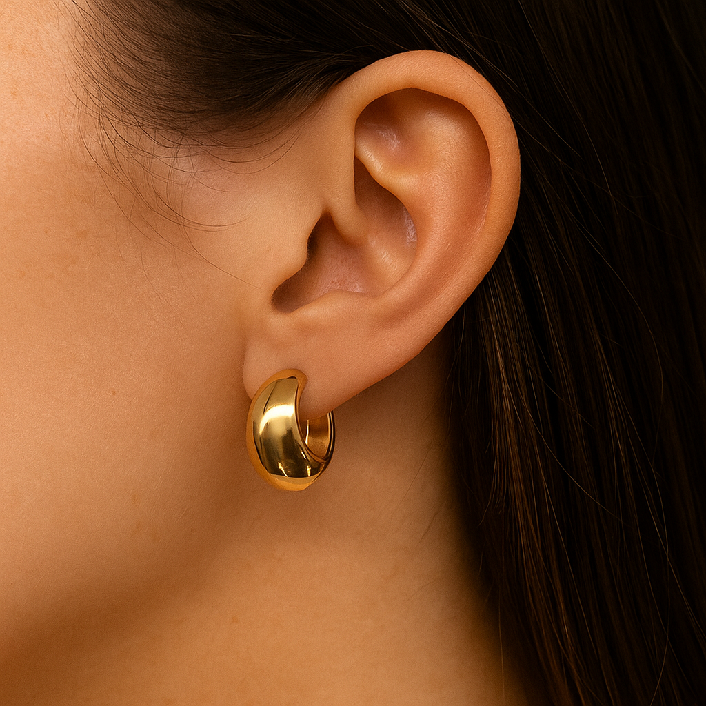 Gold polish tiny hoop