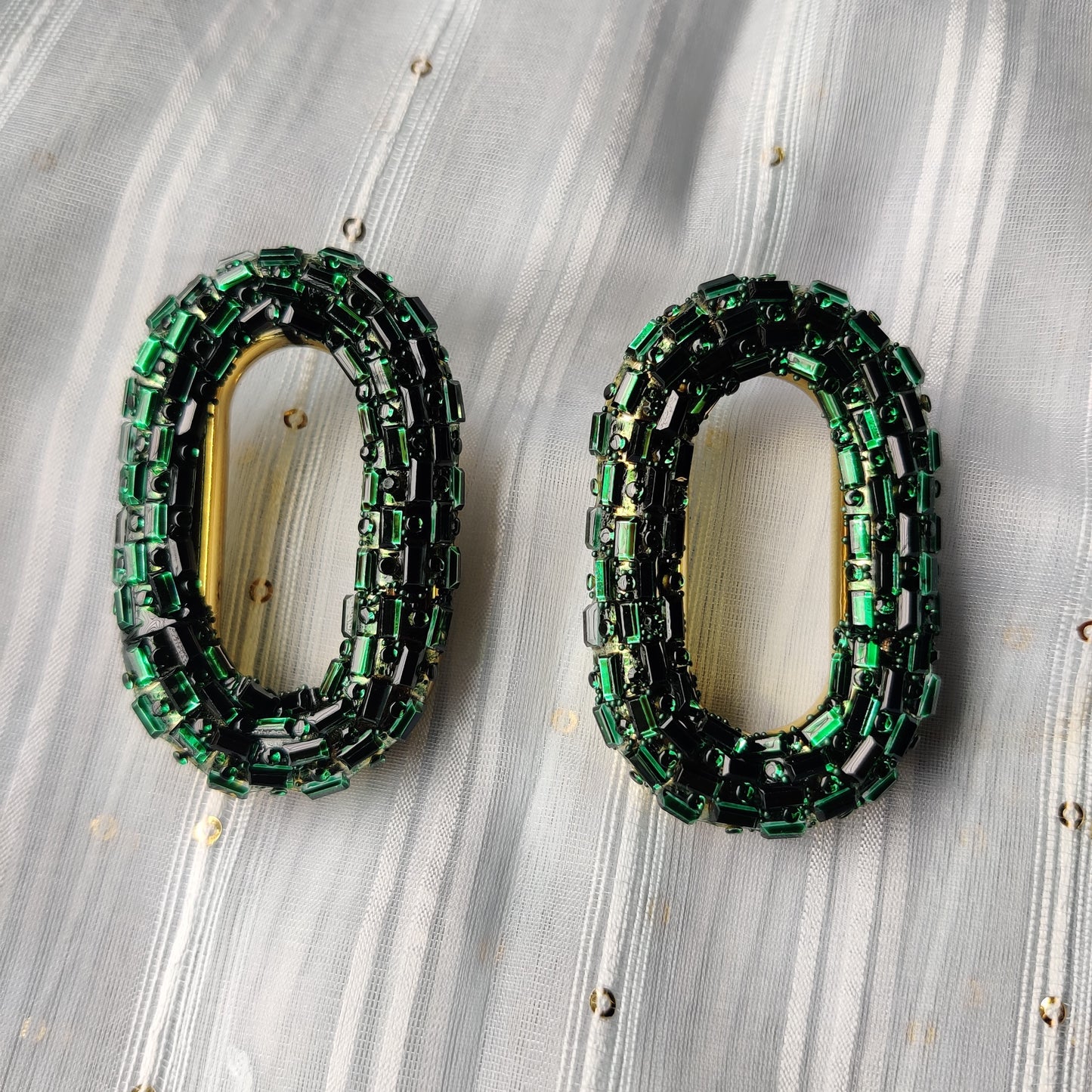Full of green diamonds oval shaped big earring