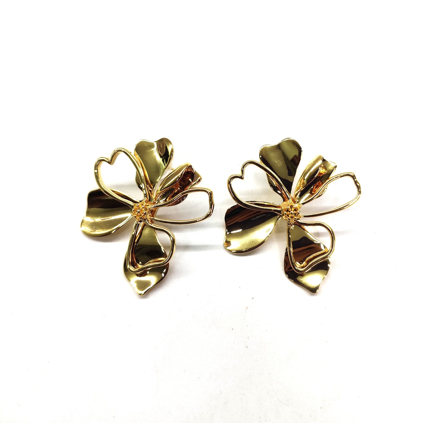 18k gold plated flower stud earring
