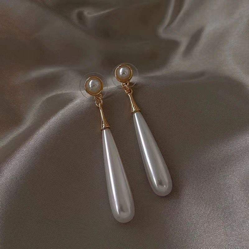 French Pearl Elegant Retro Drop Pearl Earring
