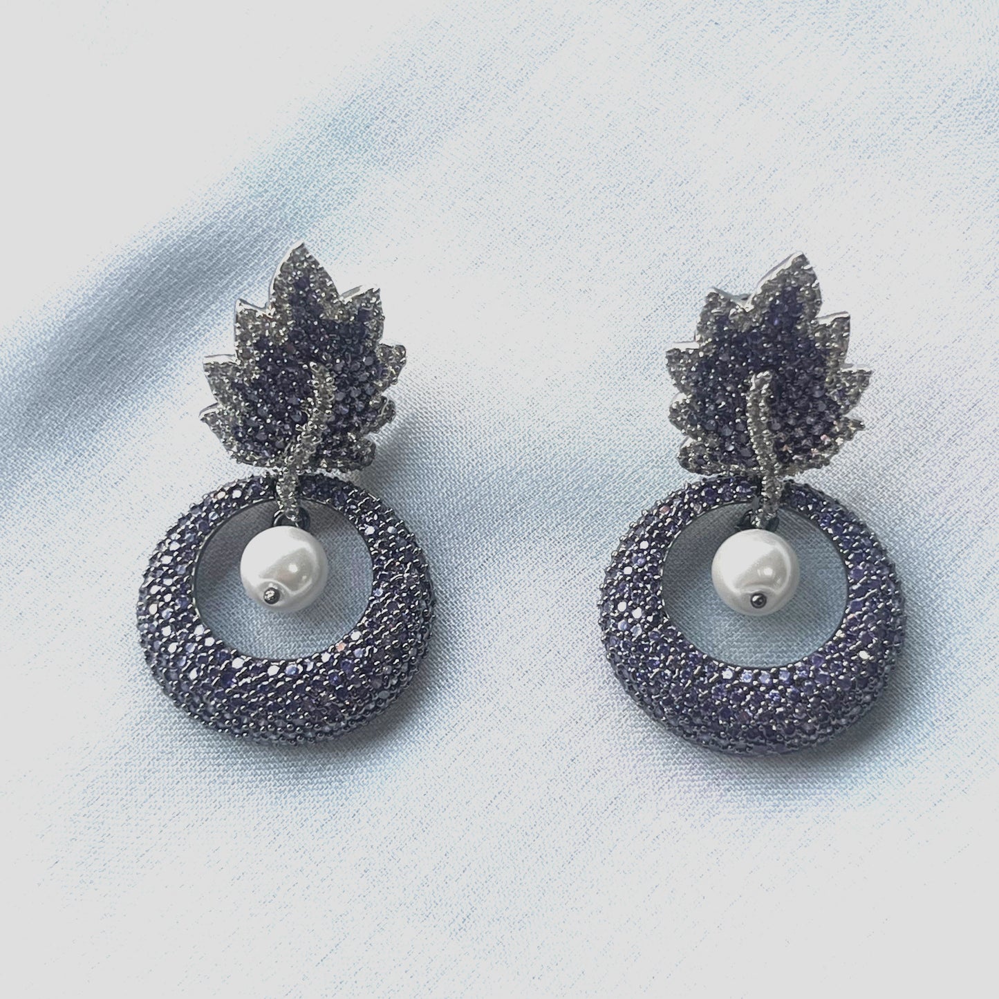 Black Rhodium Platted purple pearl Earrings