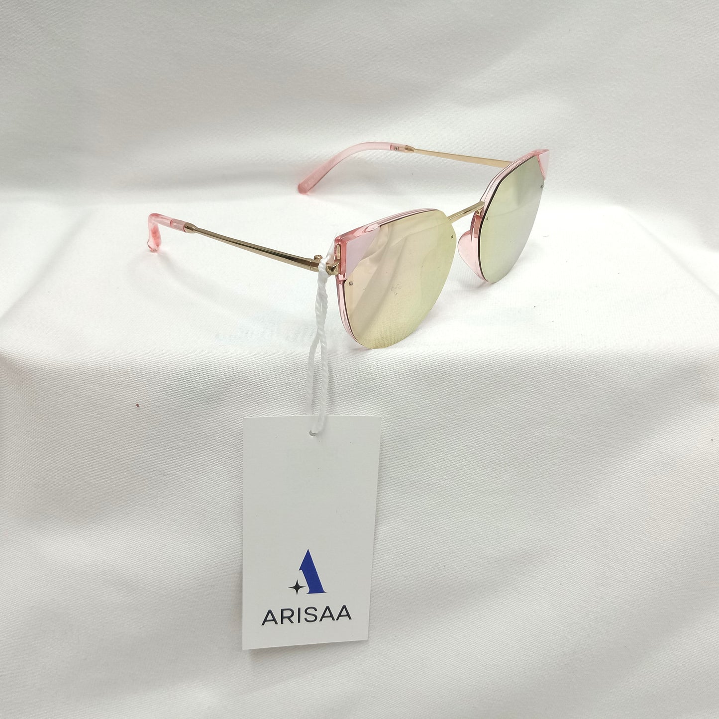 Cat Eye Sunglasses With Pink Color