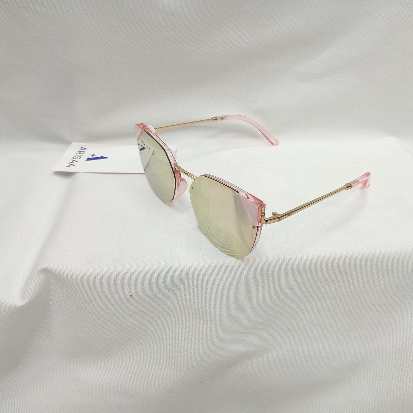 Cat Eye Sunglasses With Pink Color