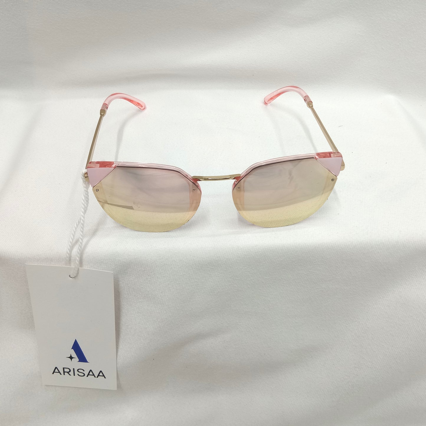 Cat Eye Sunglasses With Pink Color
