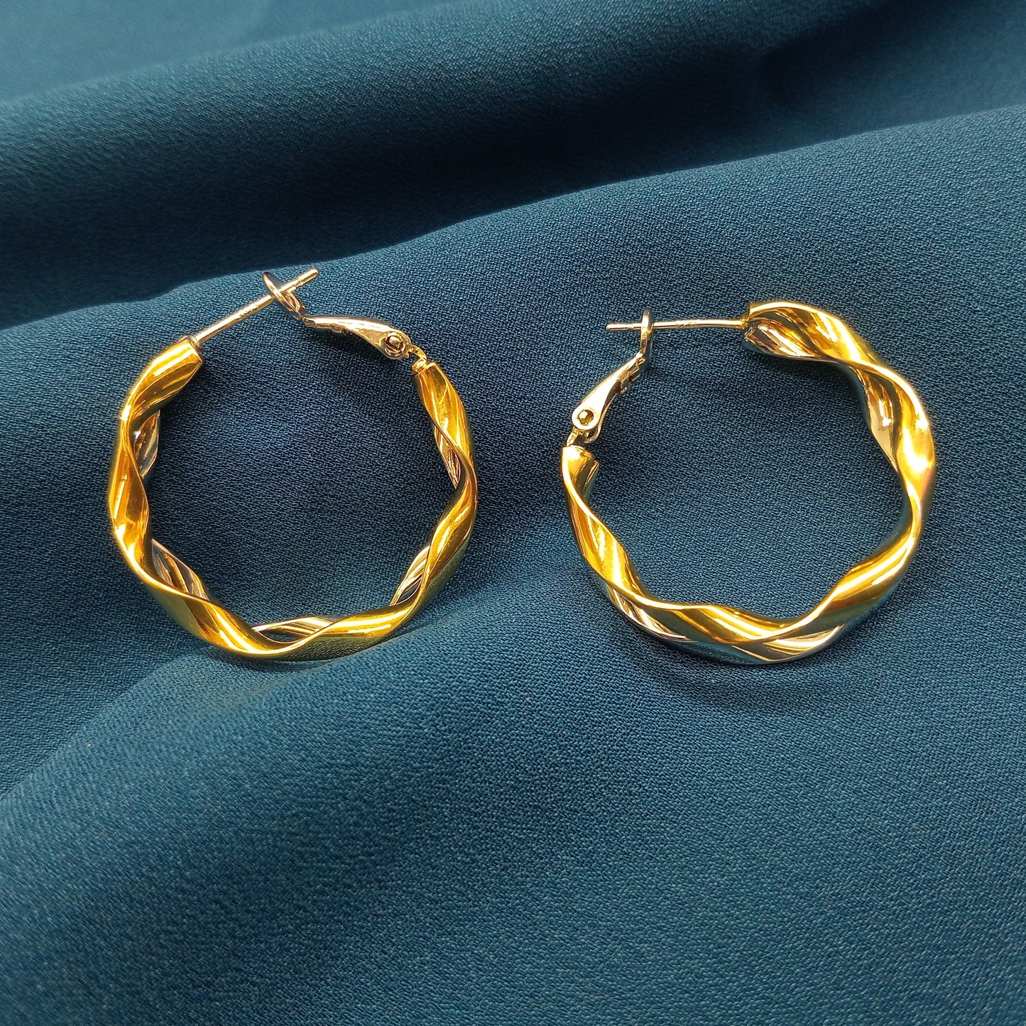 Gold & Silver Plated Twisted C Shape Hoop Earring For Casual Wear