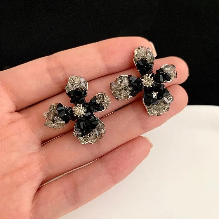 Black crystal flower stud earring