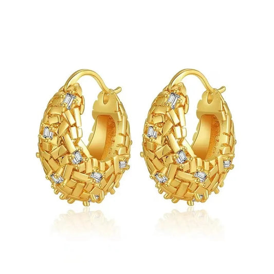 U shaped golden dangle design hoop earringU shaped golden dangle design hoop earring