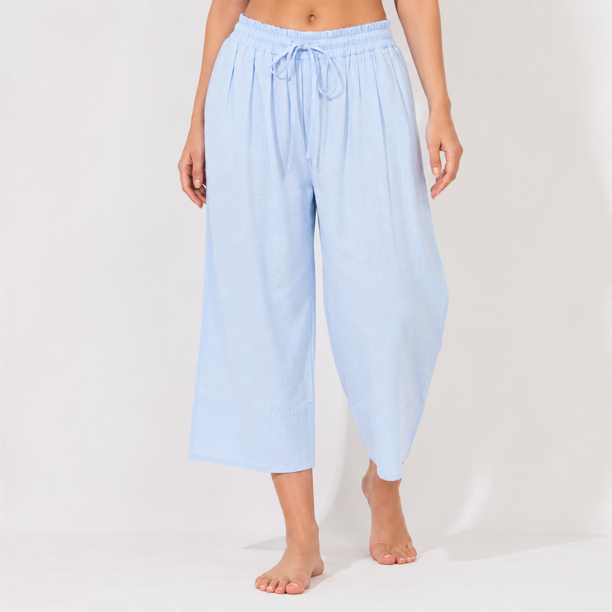 Flowy Wide-Leg Comfort Pants
