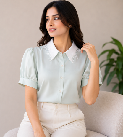 Pretty Lace Collar Shirt