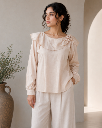 Round Neck Flower Brooch Top