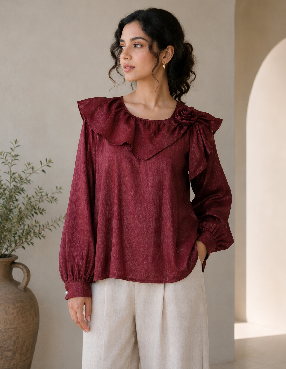 Round Neck Flower Brooch Top