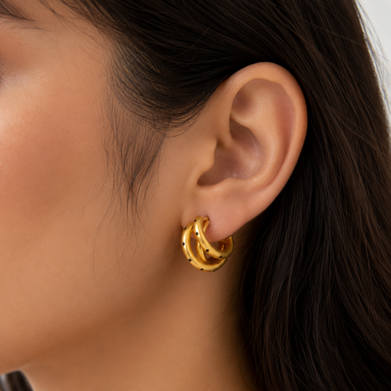 Golden Orbit Studs