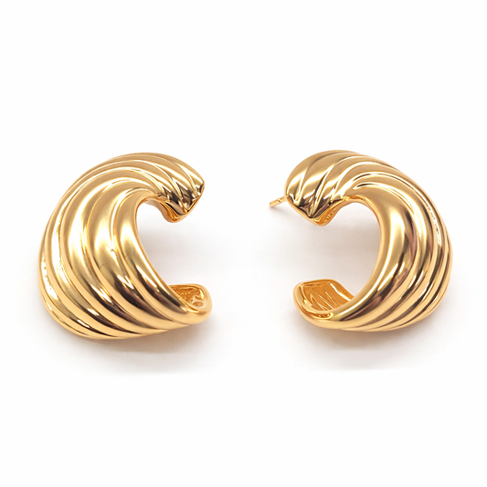 Gilded Wave Sculpt Earrings