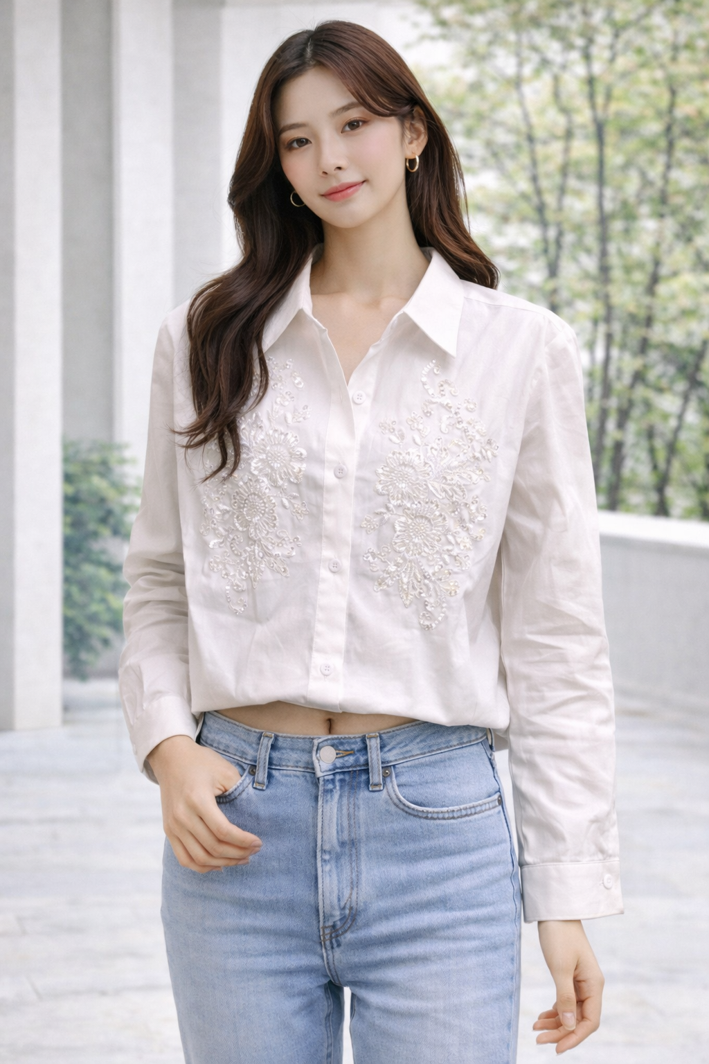 White long sleeve design shirt