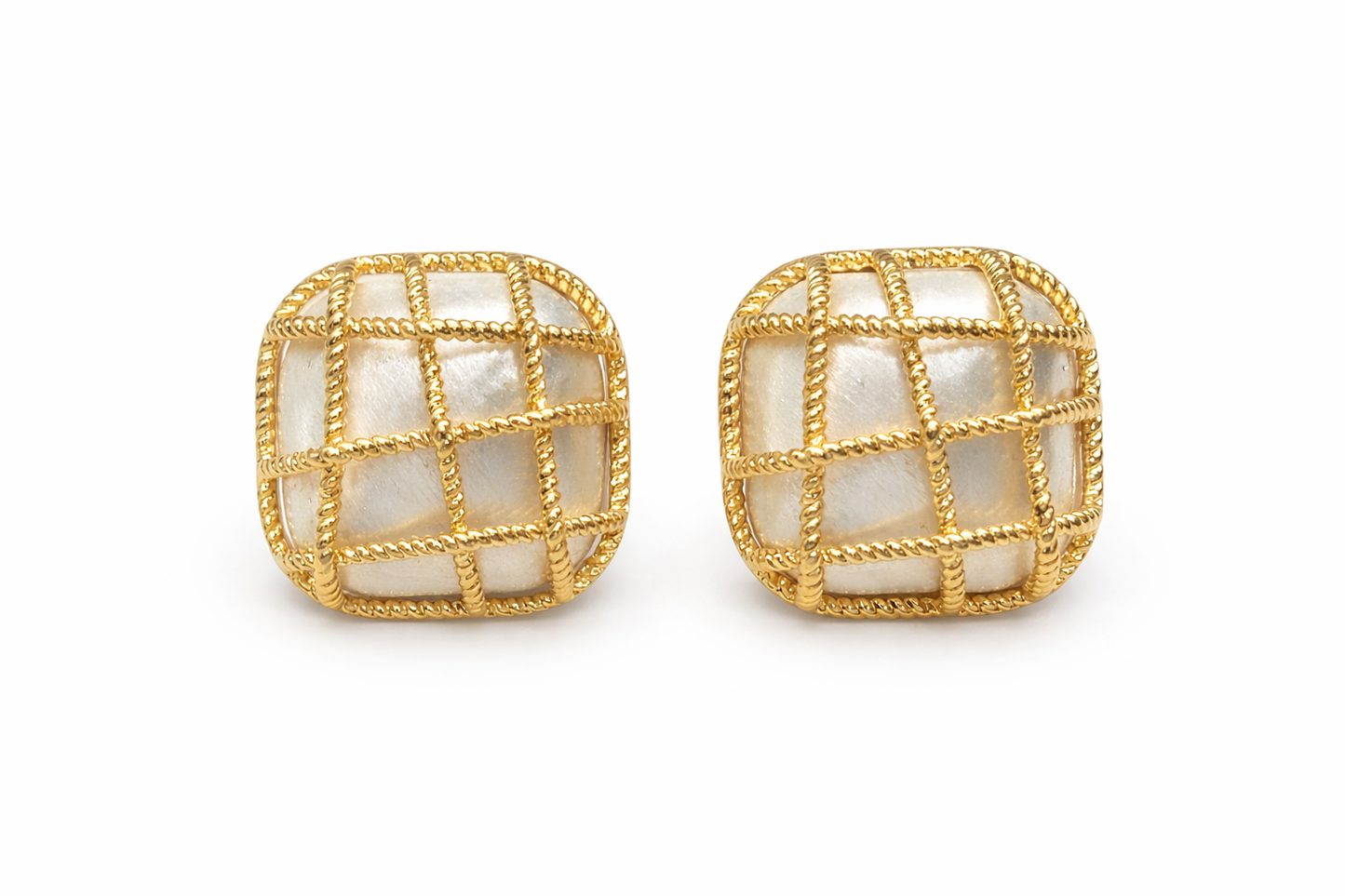 Pearl Grid Studs
