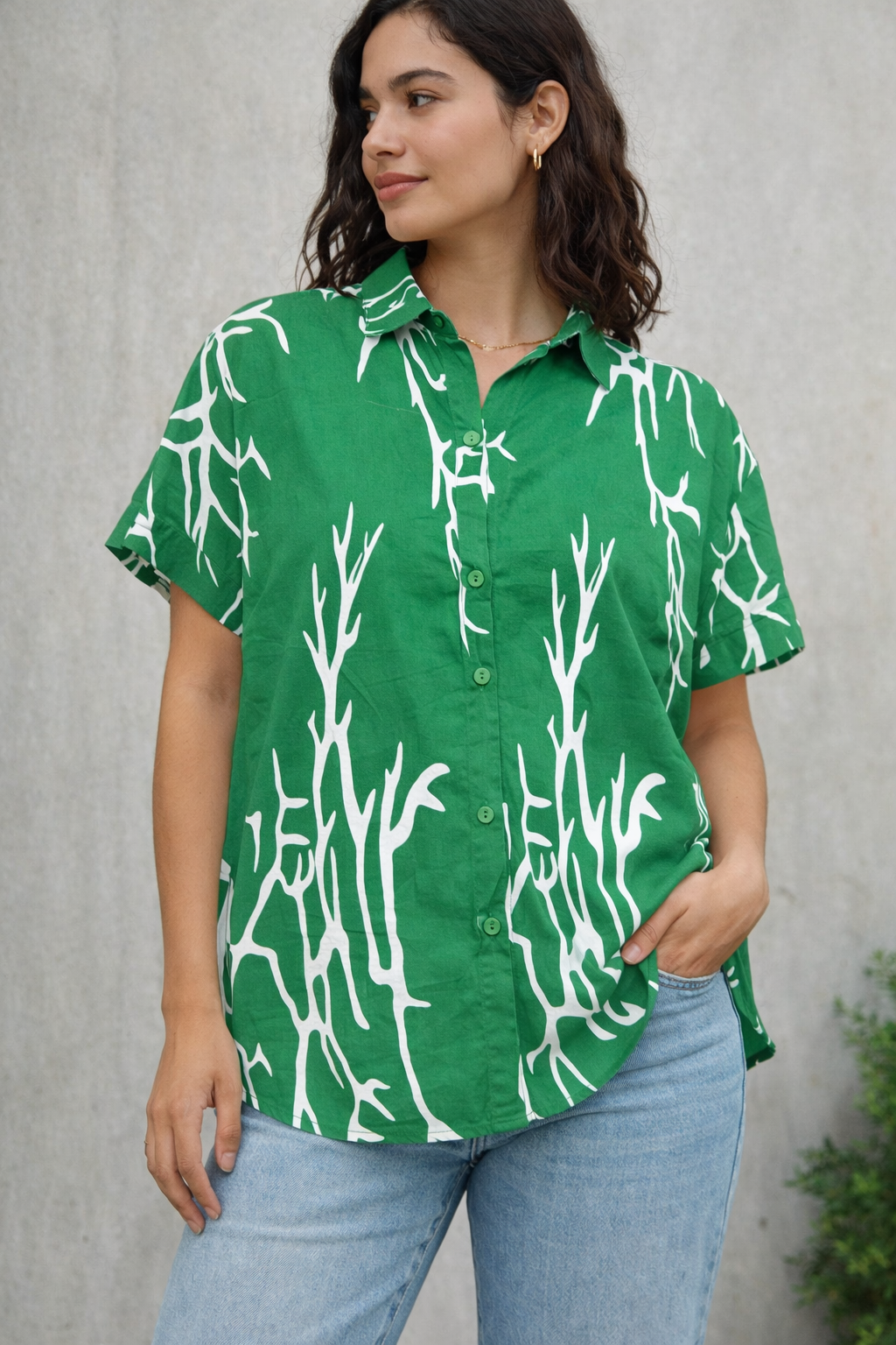 Attractive Printed Short Hand Shirt For Women