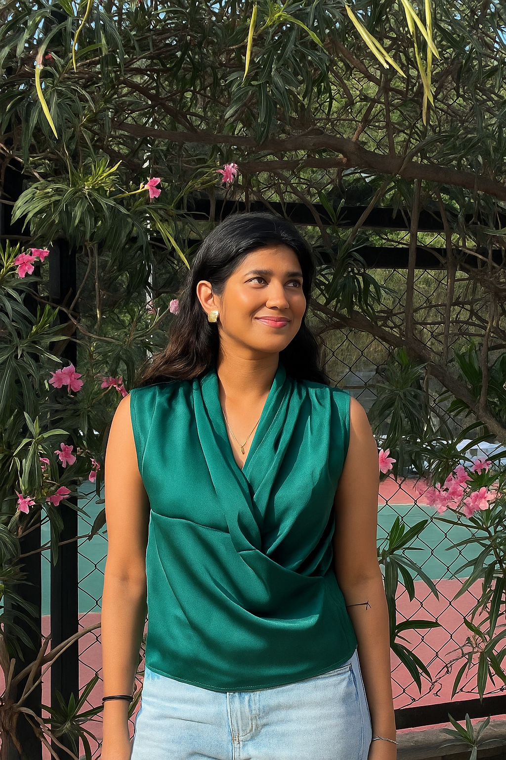 Green v neck sleeveless top for women's