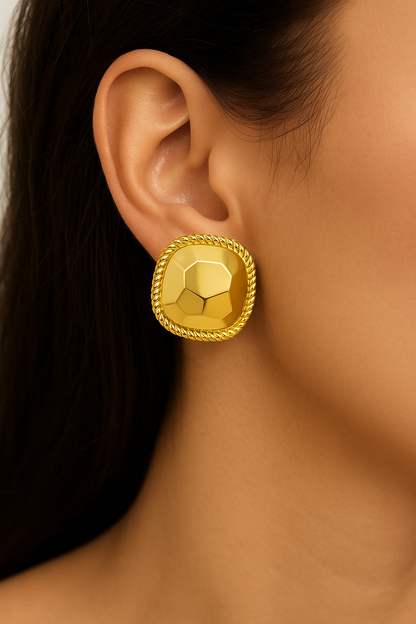 Golden color square cubic earring