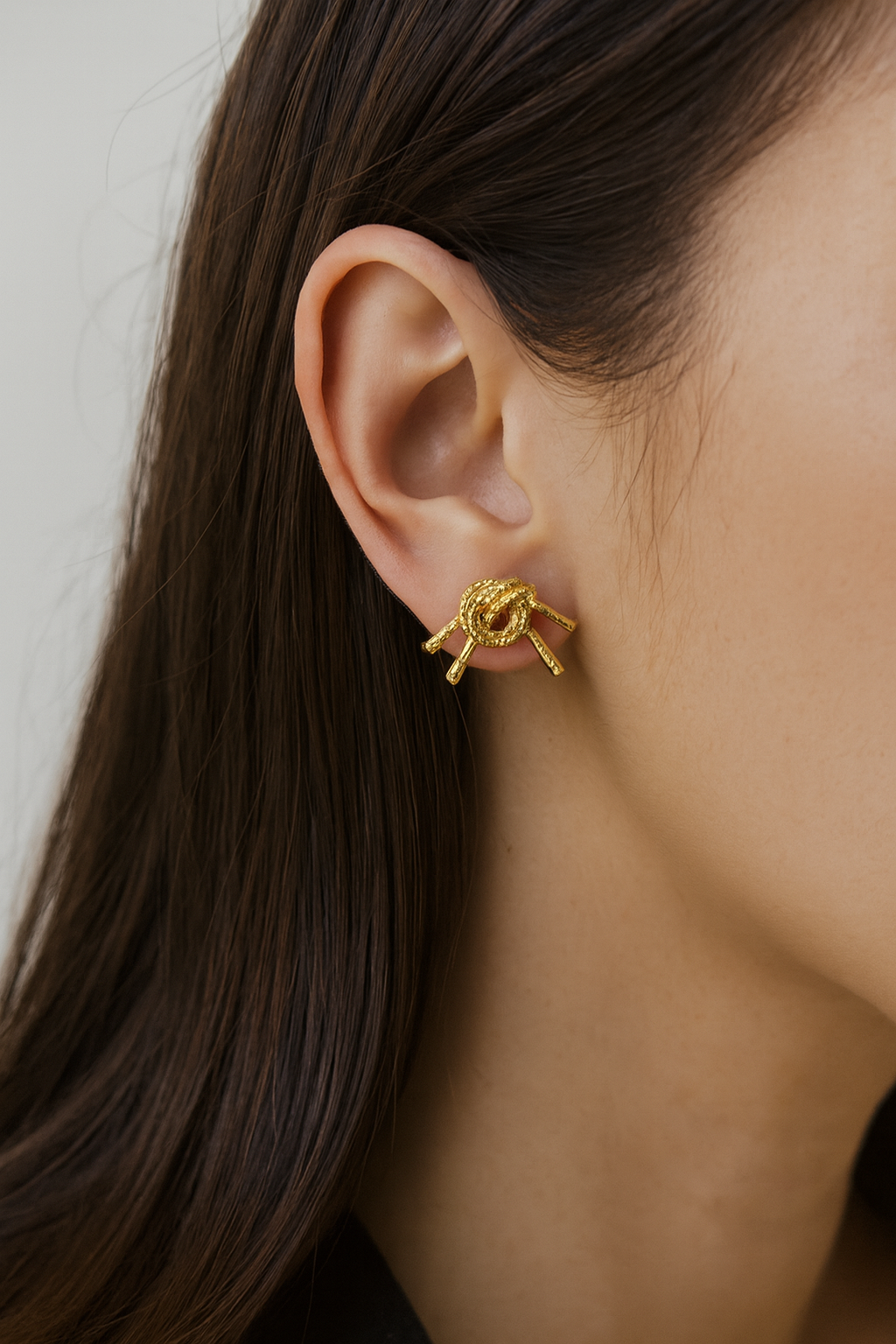 knot stud gold earring
