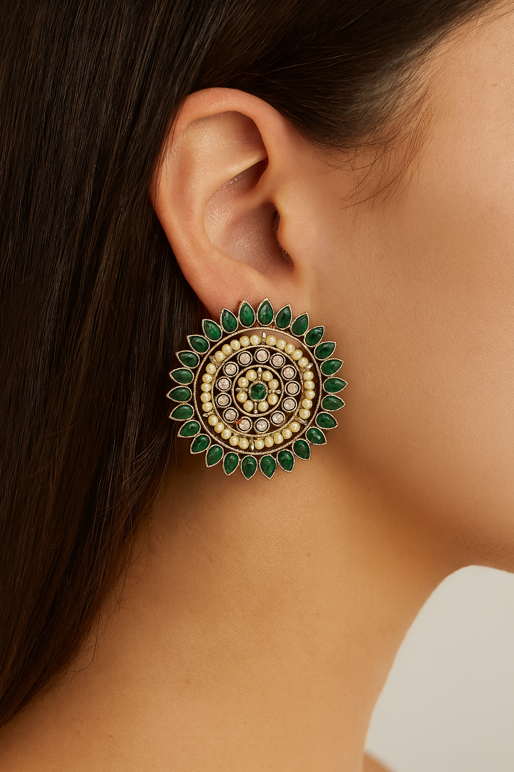 Traditional stud earring