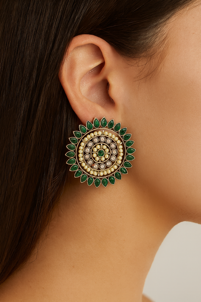 Traditional stud earring