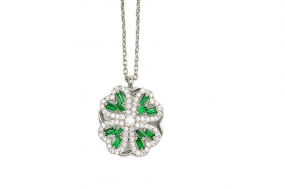 Green Flower Shape Pedant Necklace With Glossy Look