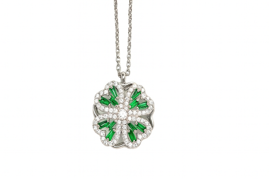 Green Flower Shape Pedant Necklace With Glossy Look