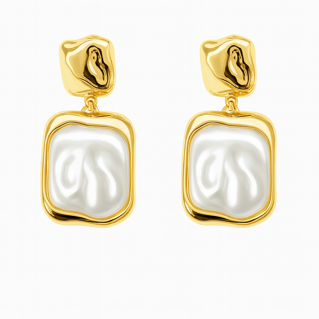 Rectangle pearl earring