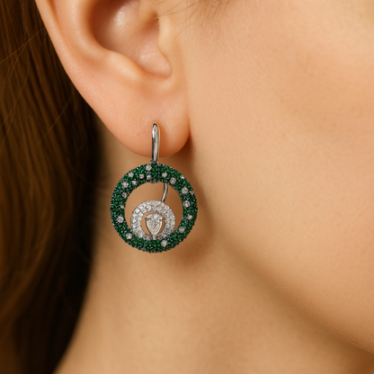 Green quartz round lock earring whit white stone