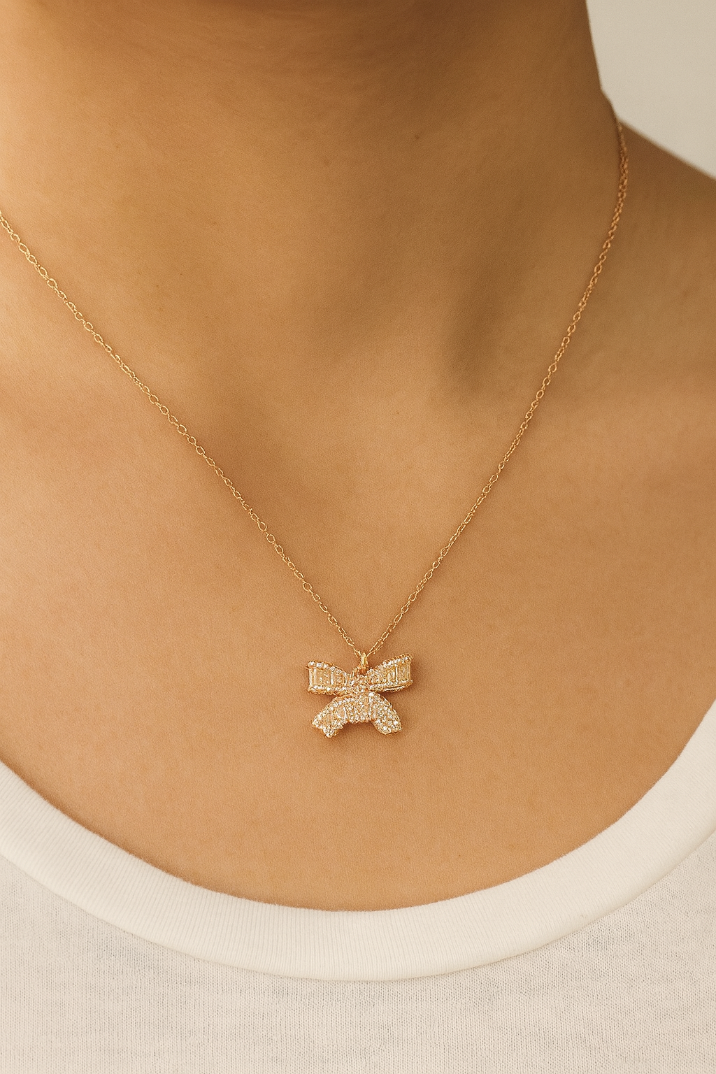 Cubic Diamonds With Blow Shape Pedant Necklace For Women