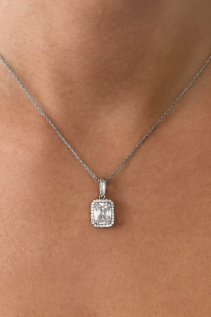 Silver Plated Rectangle Shape Simple Diamond Pendent Necklace