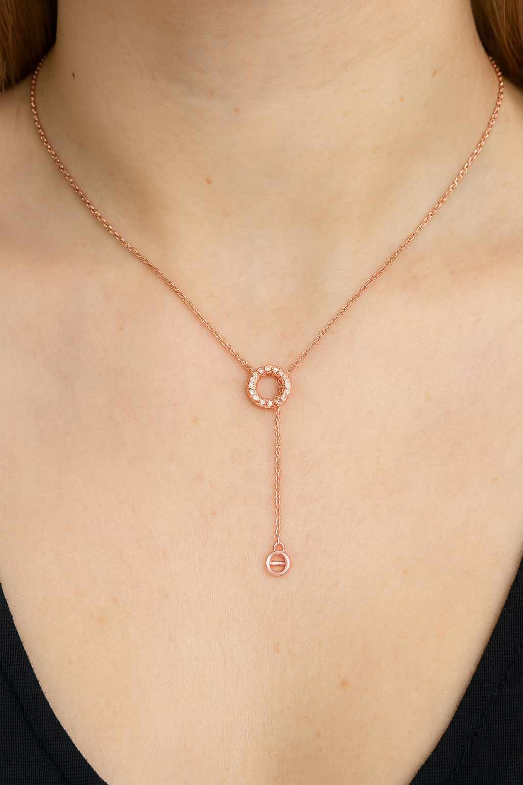 Unique double round necklace