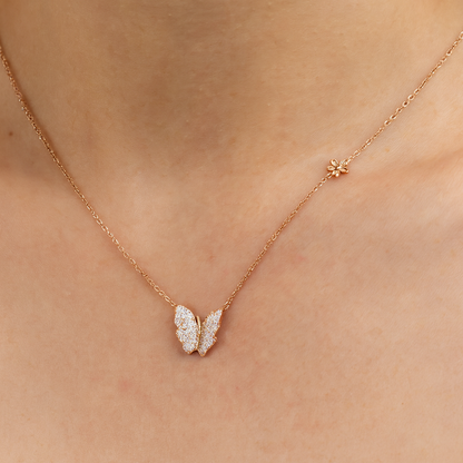 Simple Butterfly Style Pedant Necklace