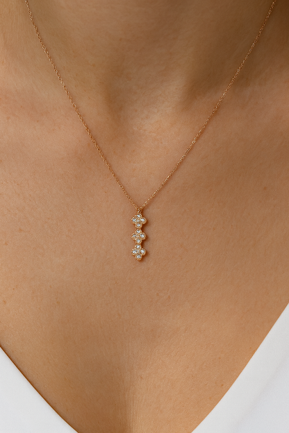 Triple squre rose gold necklace