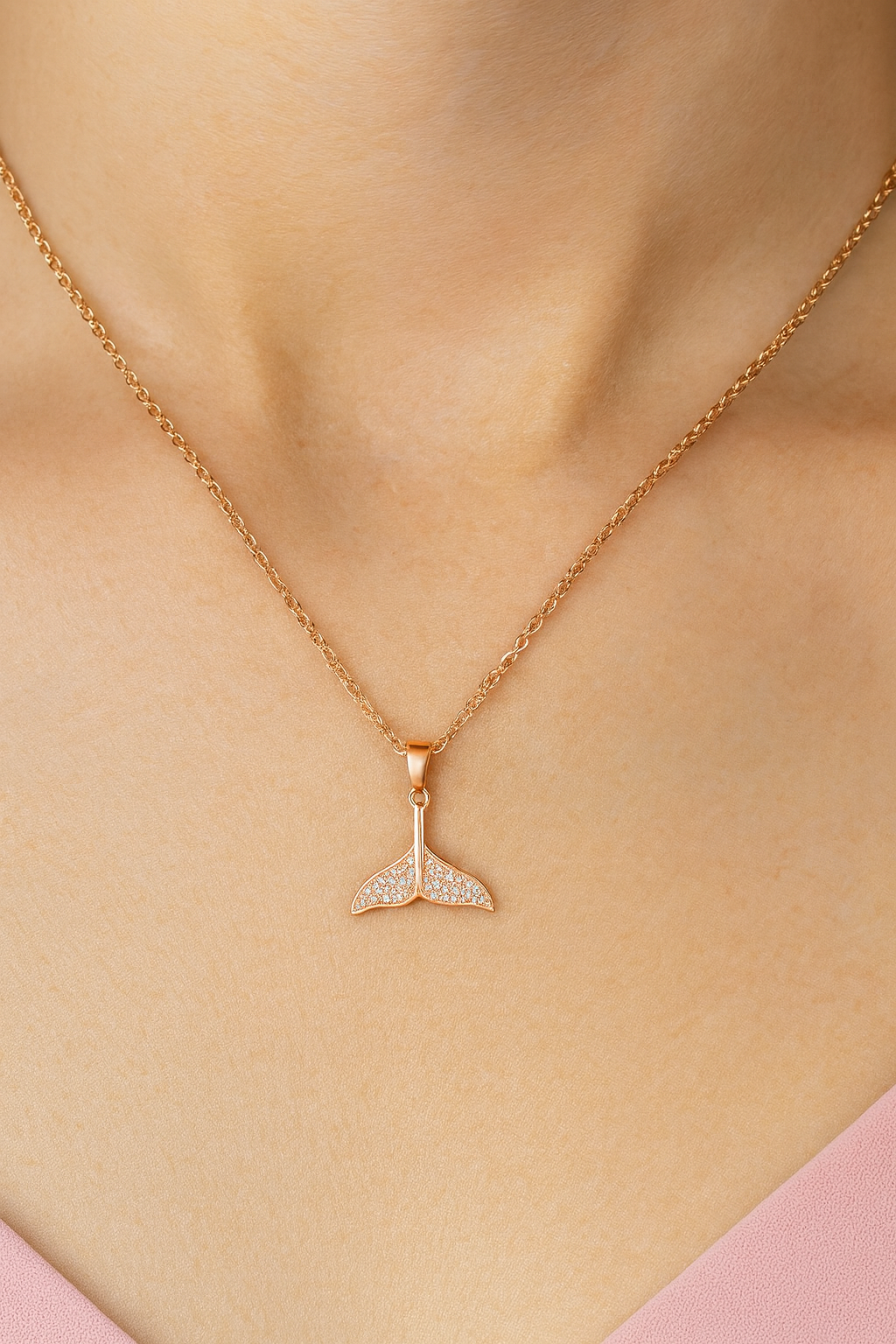 Creastal bird desing pendant necklace