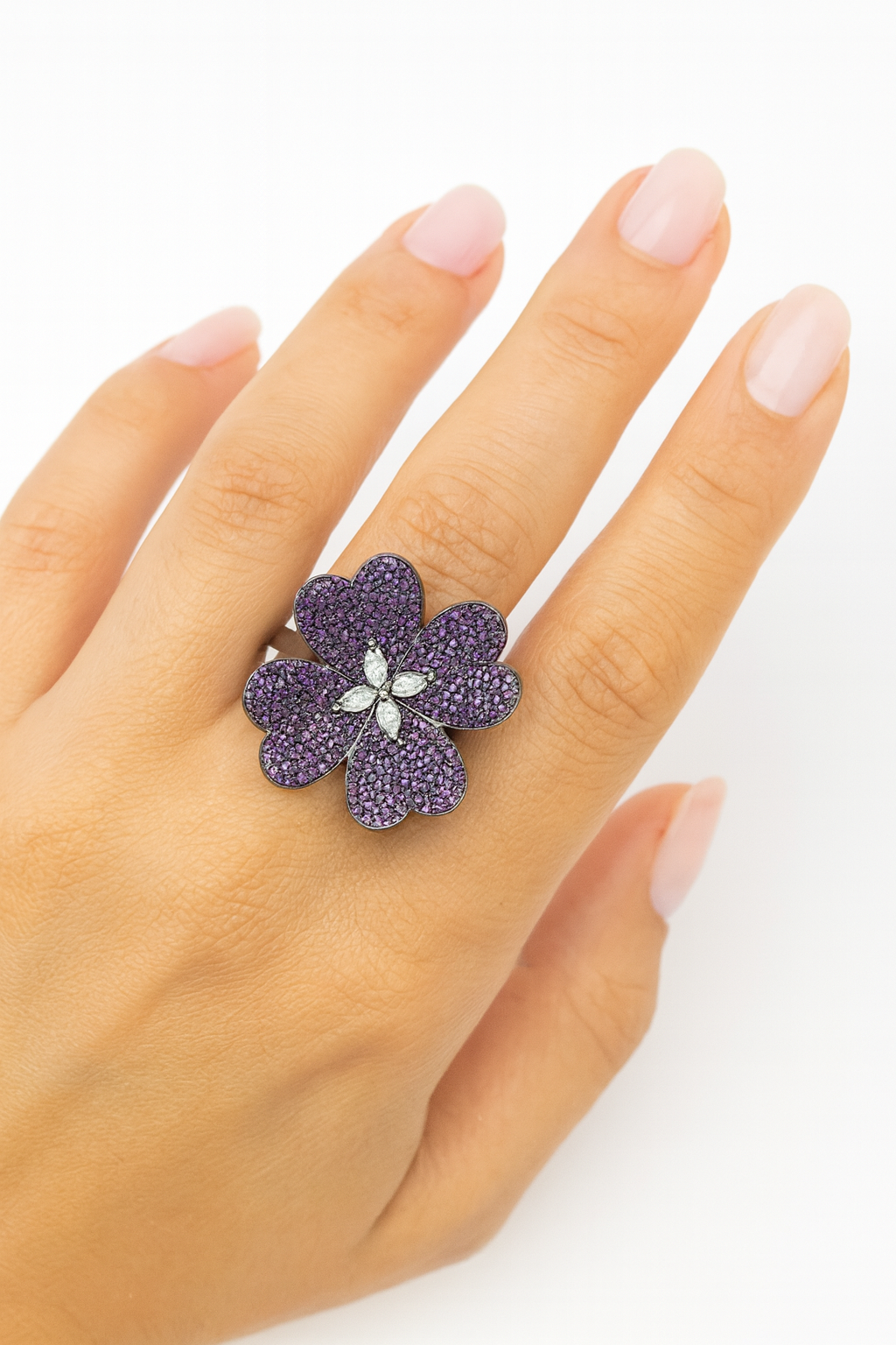Luxury purple colour flower shape cubic crystal finger ring