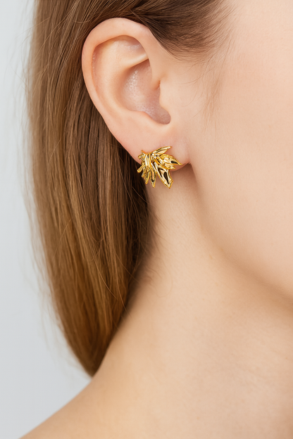 Gold plated Flower design earring stud