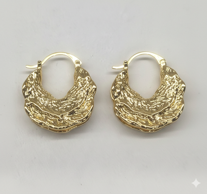 Matt Finish Gold Hanging Lock Earring