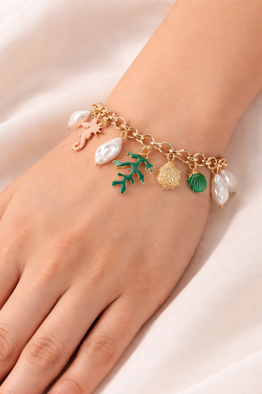 Elegant shell pearl sea horse golden charm bracelets